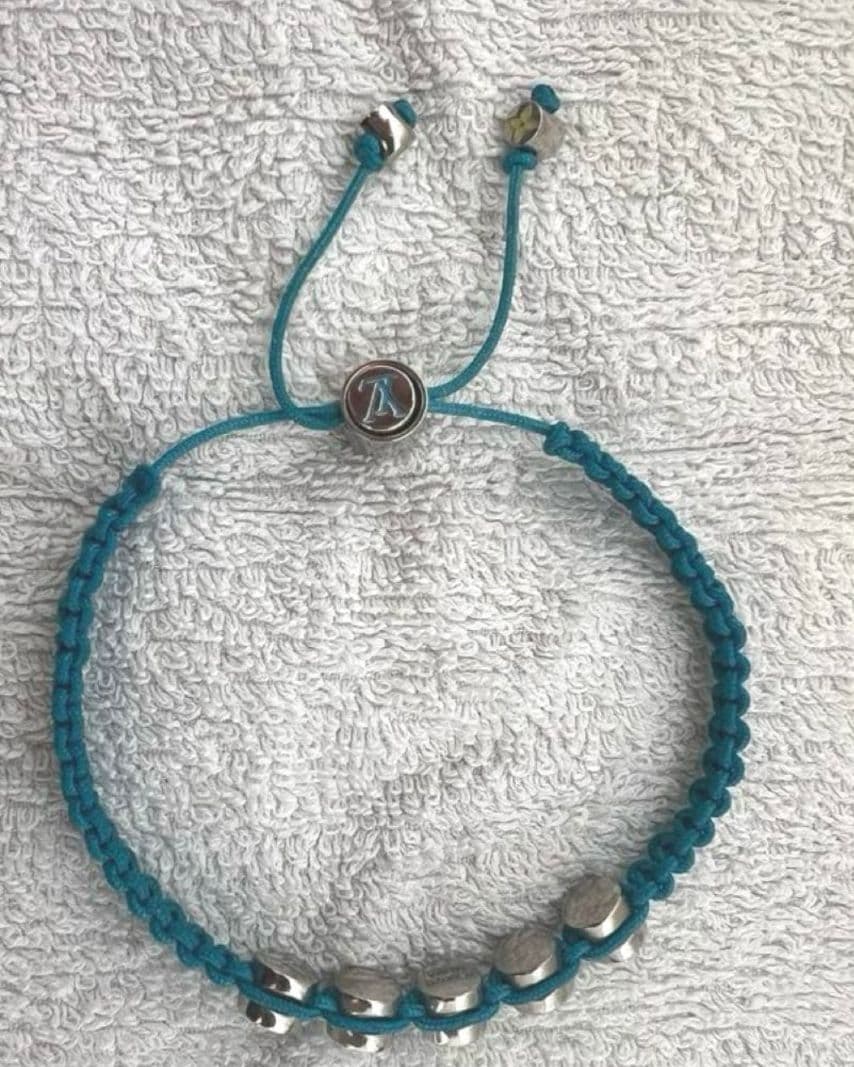 LOUIS VUITTON ルイヴィトン 限定カラー ブレスレット カラーズ