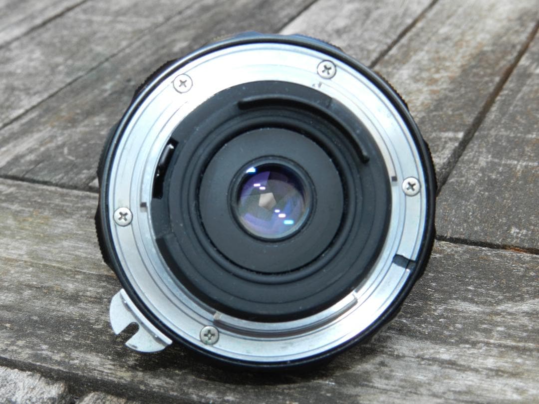 パダコキリ　NIKON FE NIKKOR-H.C 28mm f/3.5