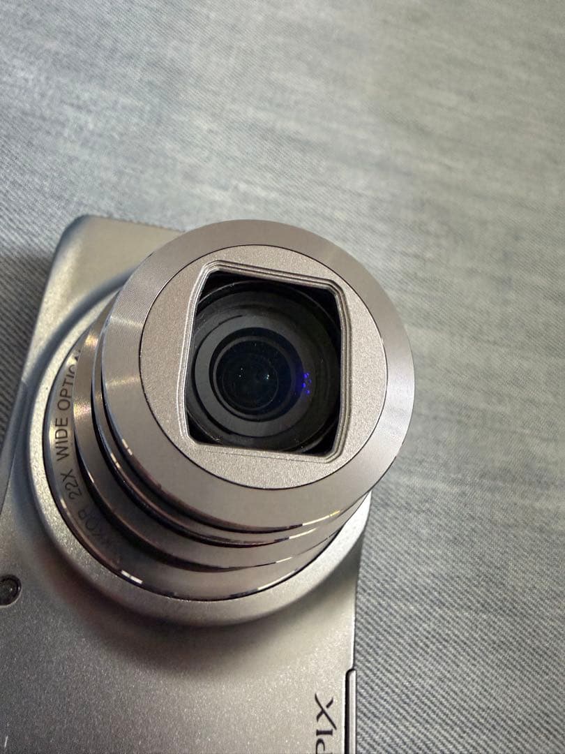 Nikon coolpix s9500 シルバー