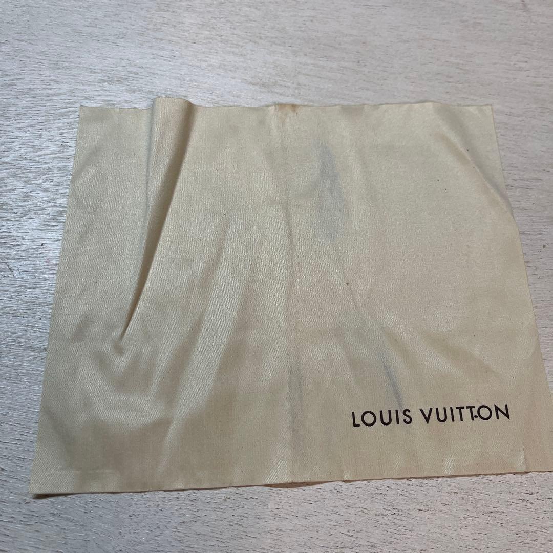 LOUIS VUITTON サングラス　べっ甲フレーム