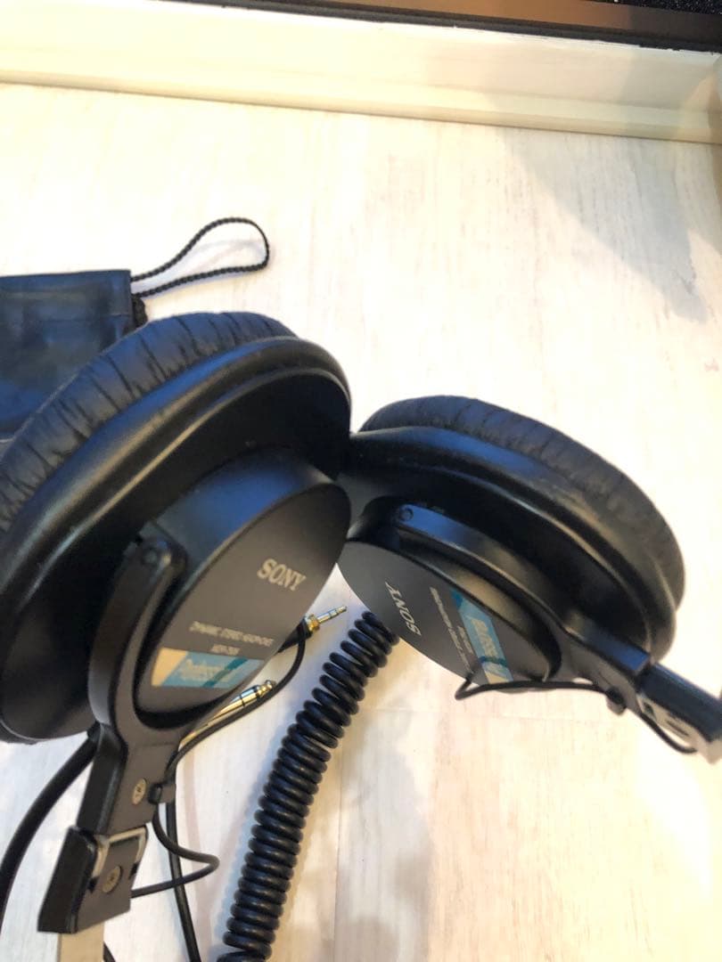 プロ用　SONY MDR-7506 モニター　ヘッドフォン　ソニー　スタジオ標準