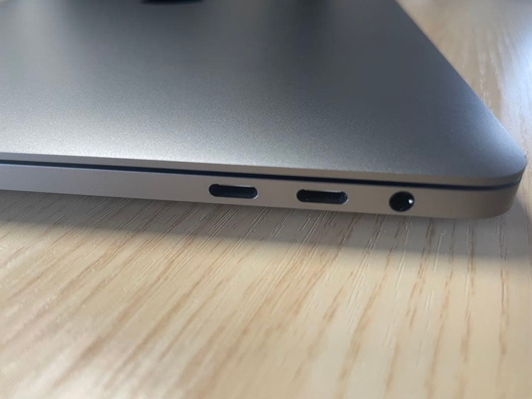 MacBook Pro 13インチ スペースグレー 16GB 512GB