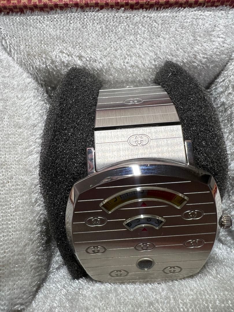 Gucci GRIP腕時計