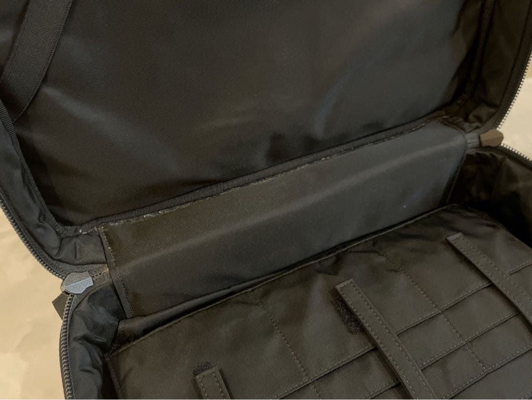 PRADA ビジネスバッグ 2way ショルダーバッグ ブラック ナイロン