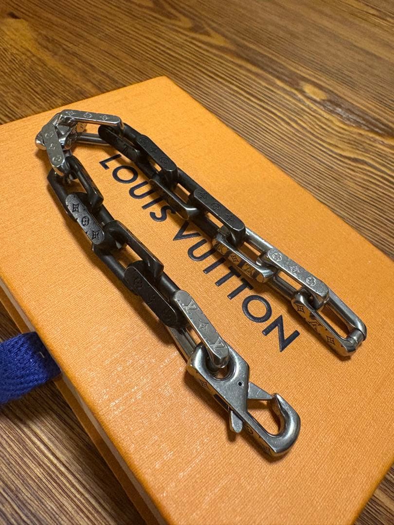 Louis Vuitton リンクチェーンブレスレット