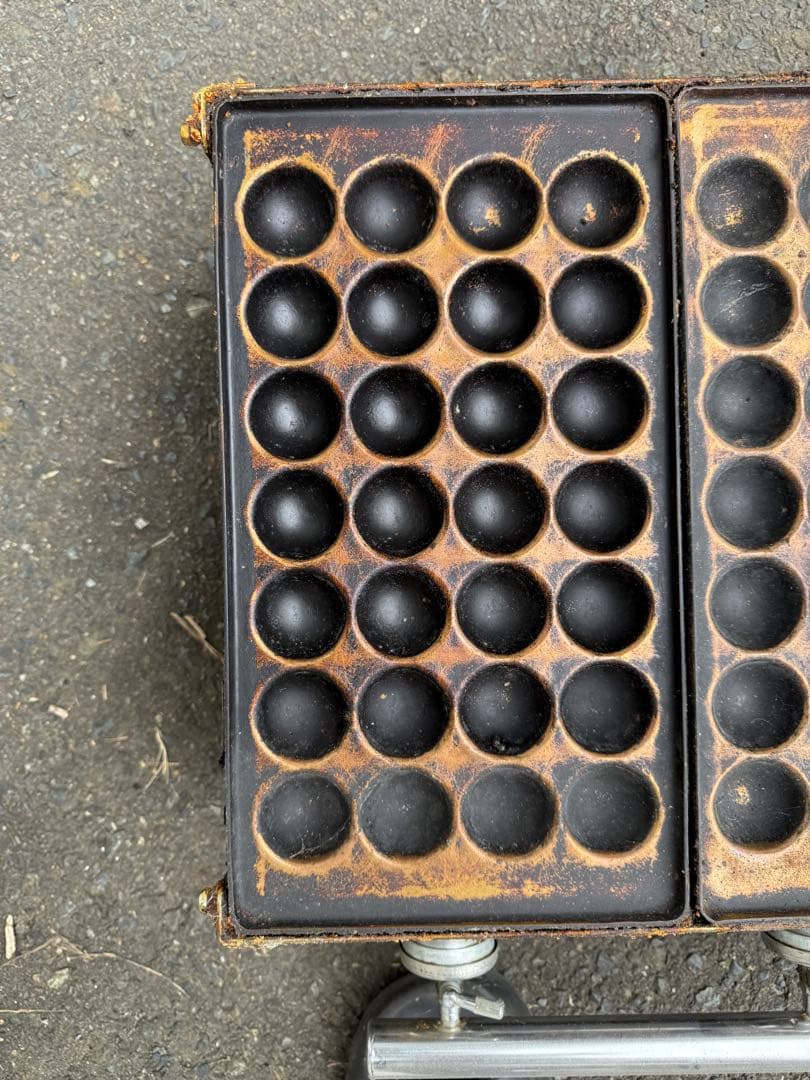 ガス式たこ焼き器 4×28穴用 プロパン(LPガス) 銅板　＋鉄板おまけサビあり