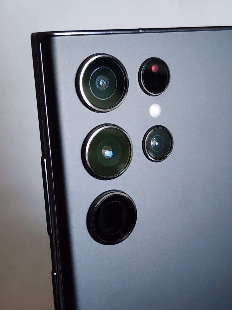 Galaxy S22 Ultra 256GB ファントムブラック