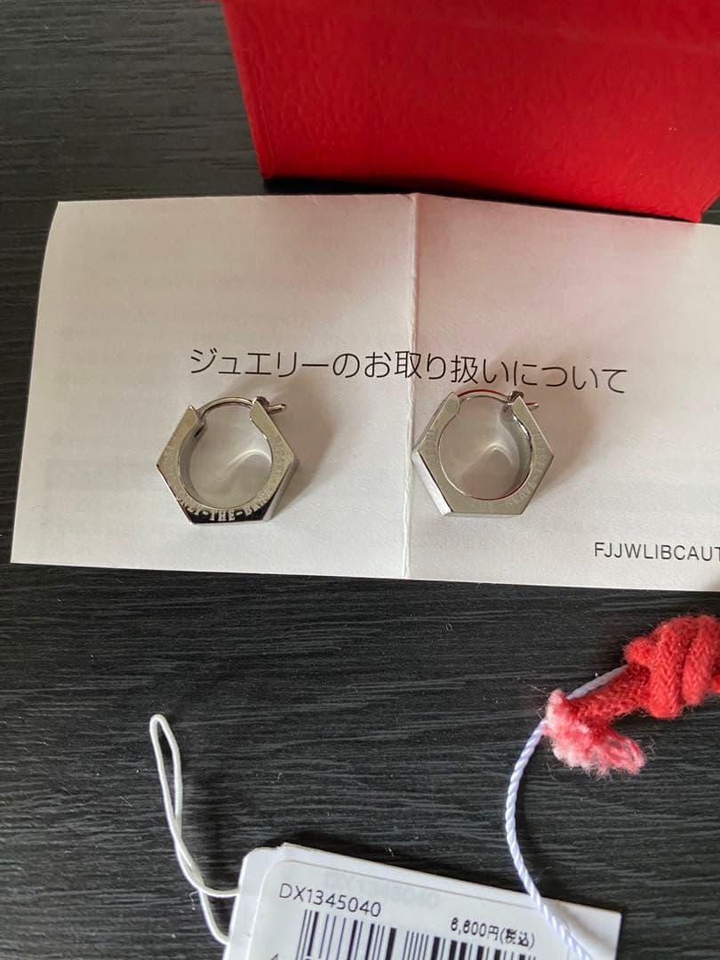 ディーゼルDIESEL フープピアス