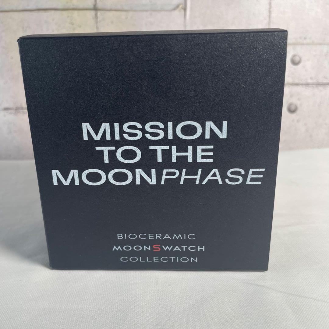 Swatch×OMEGA Speedmasterスヌーピー