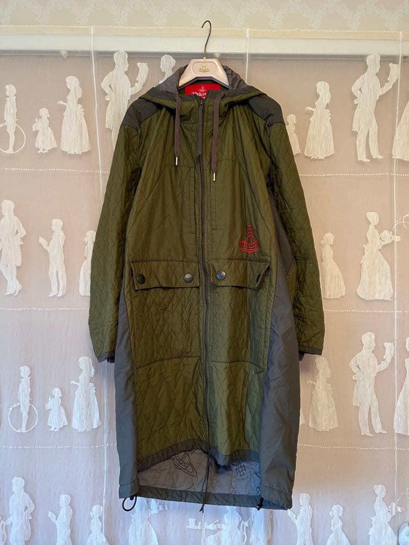 今週末迄ヴィヴィアンウエストウッドレッドレーベル オーブ刺繍 キルティングコート