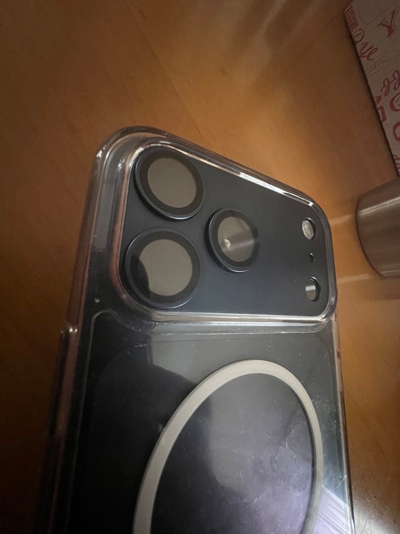 iPhone 17pro max 本体　ケース　ガラスフィルム付き