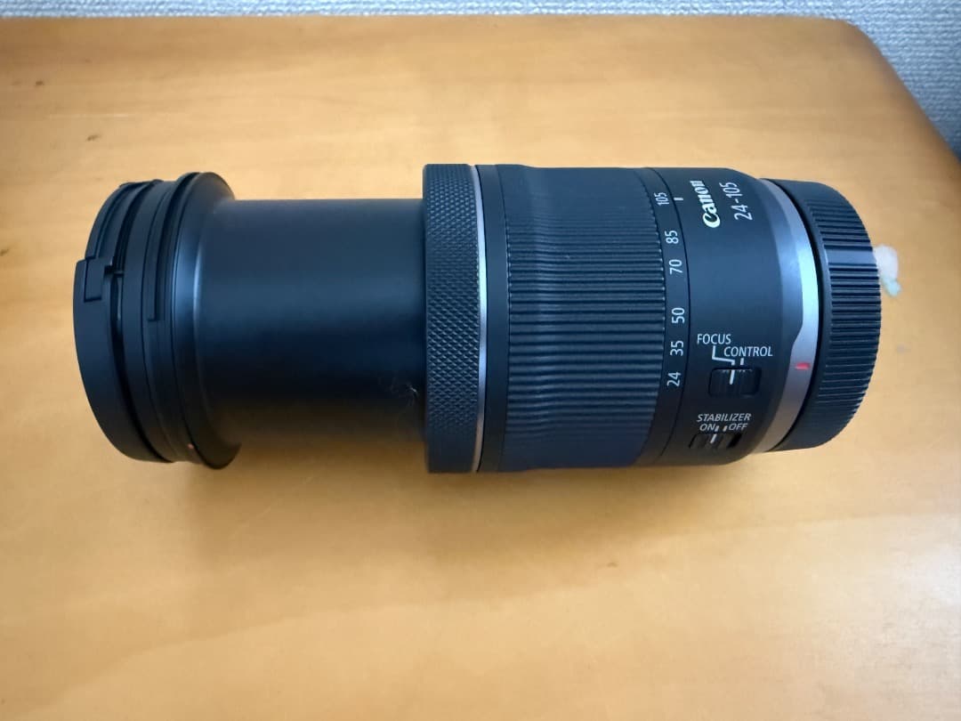 Canon 24-105mm ズームレンズ 本体、フィルター、フード付き