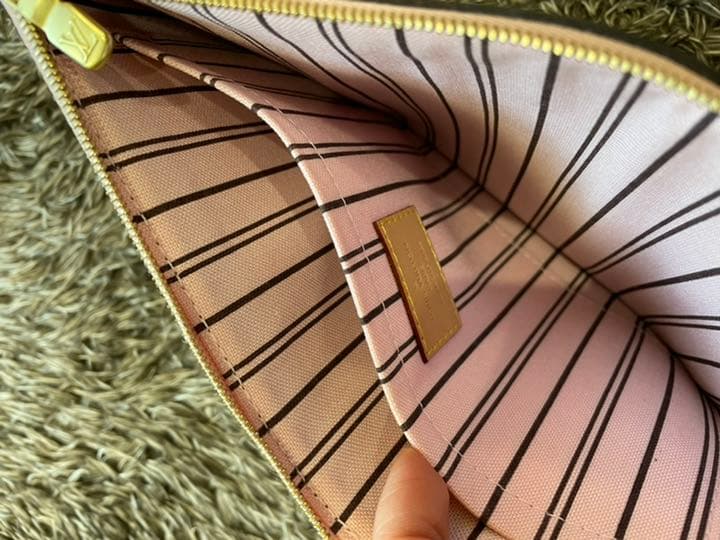 ルイヴィトン アクセサリーポーチ モノグラム