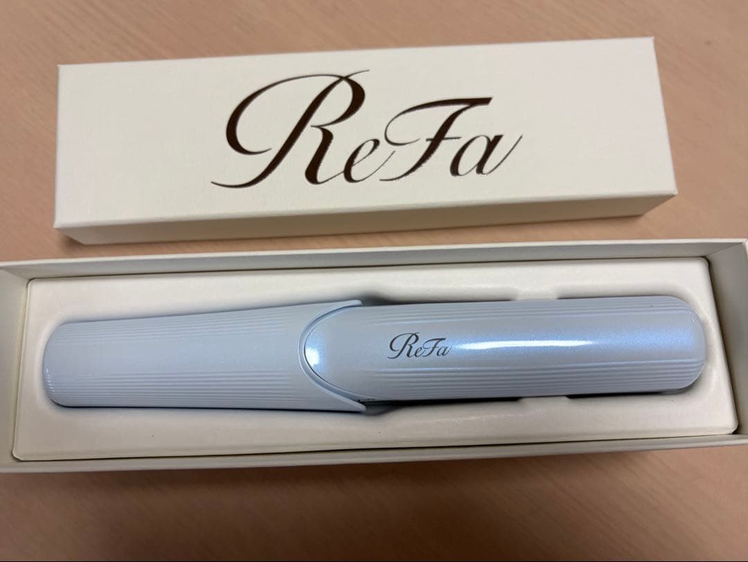 新品未使用♥️ReFa ストレートヘアアイロン ホワイト専用ケース付き