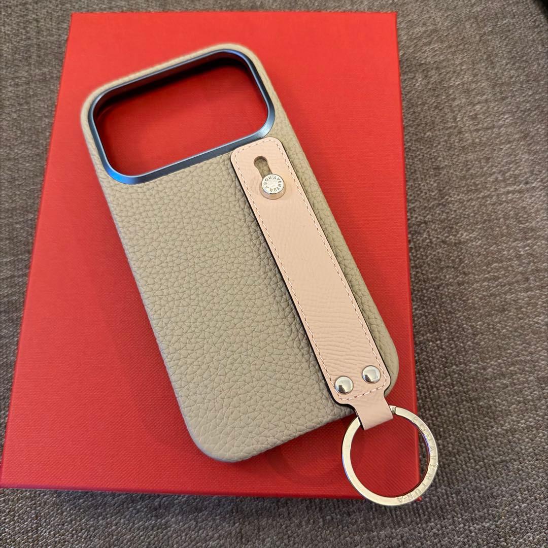 美品 BONAVENTURA ボナベンチュラ iPhone17Pro ケース