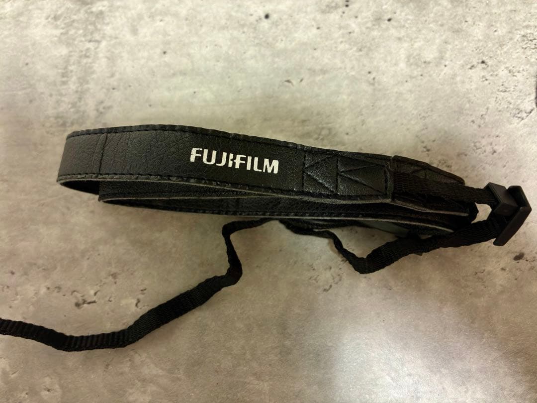 FUJIFILM 富士フイルム X-E2 ボディ ミラーレス一眼 ブラック