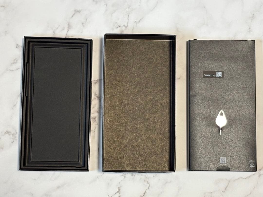 Samsung Galaxy S23 Ultra 512GB 、箱あり、おまけ付