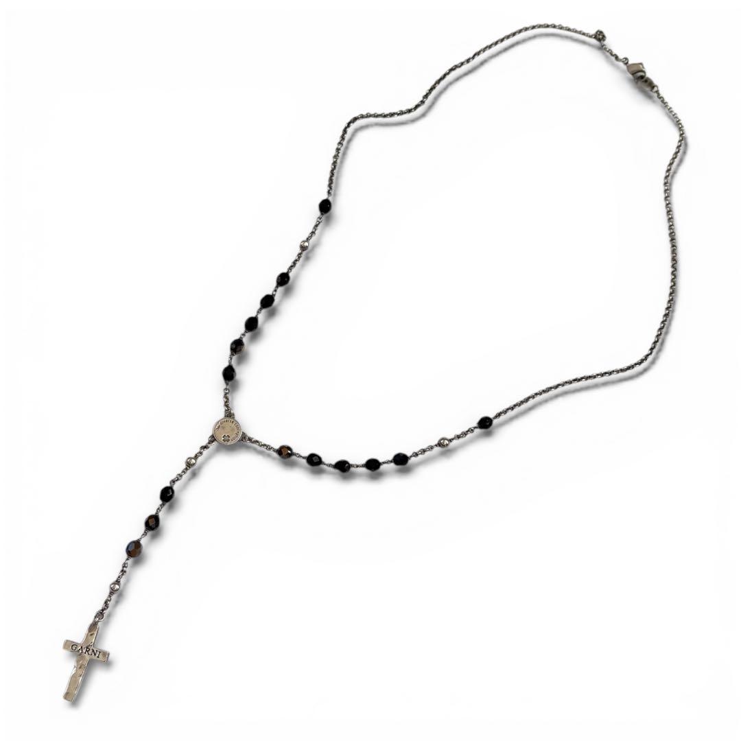 GARNI ガルニ　ブラックビーズ ロザリオシルバーネックレス