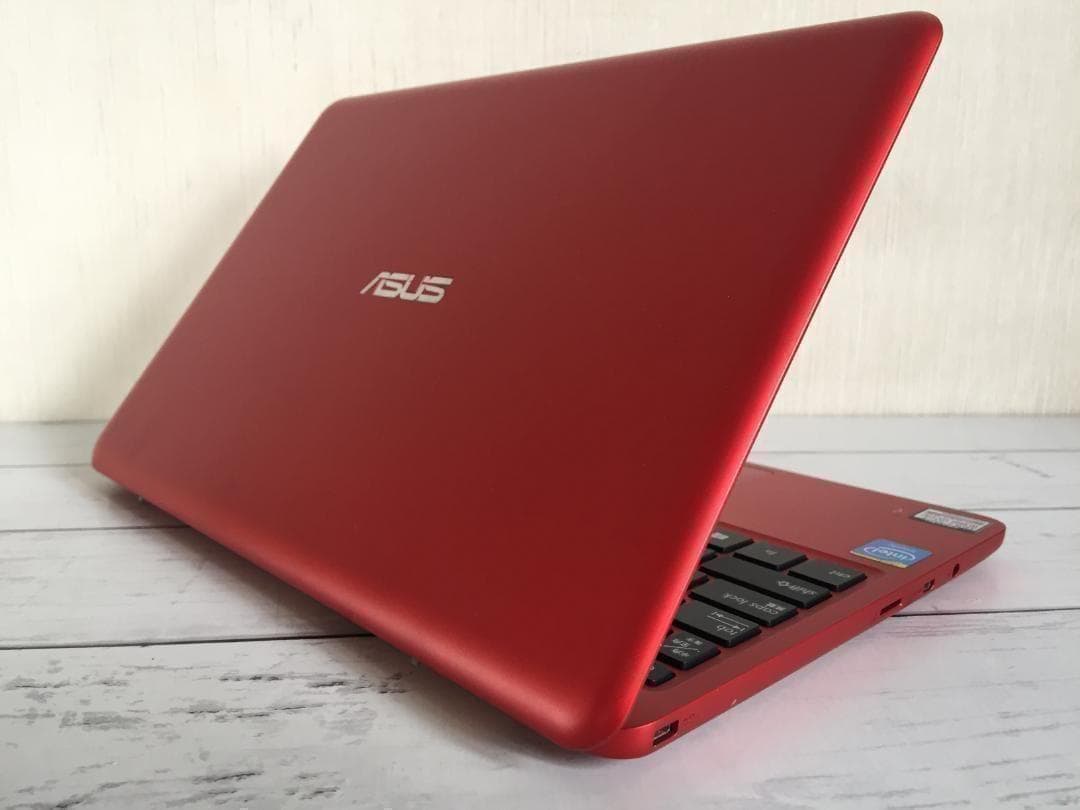 ASUS X205T 11.6型TFT 軽量・コンパクト ノートパソコン