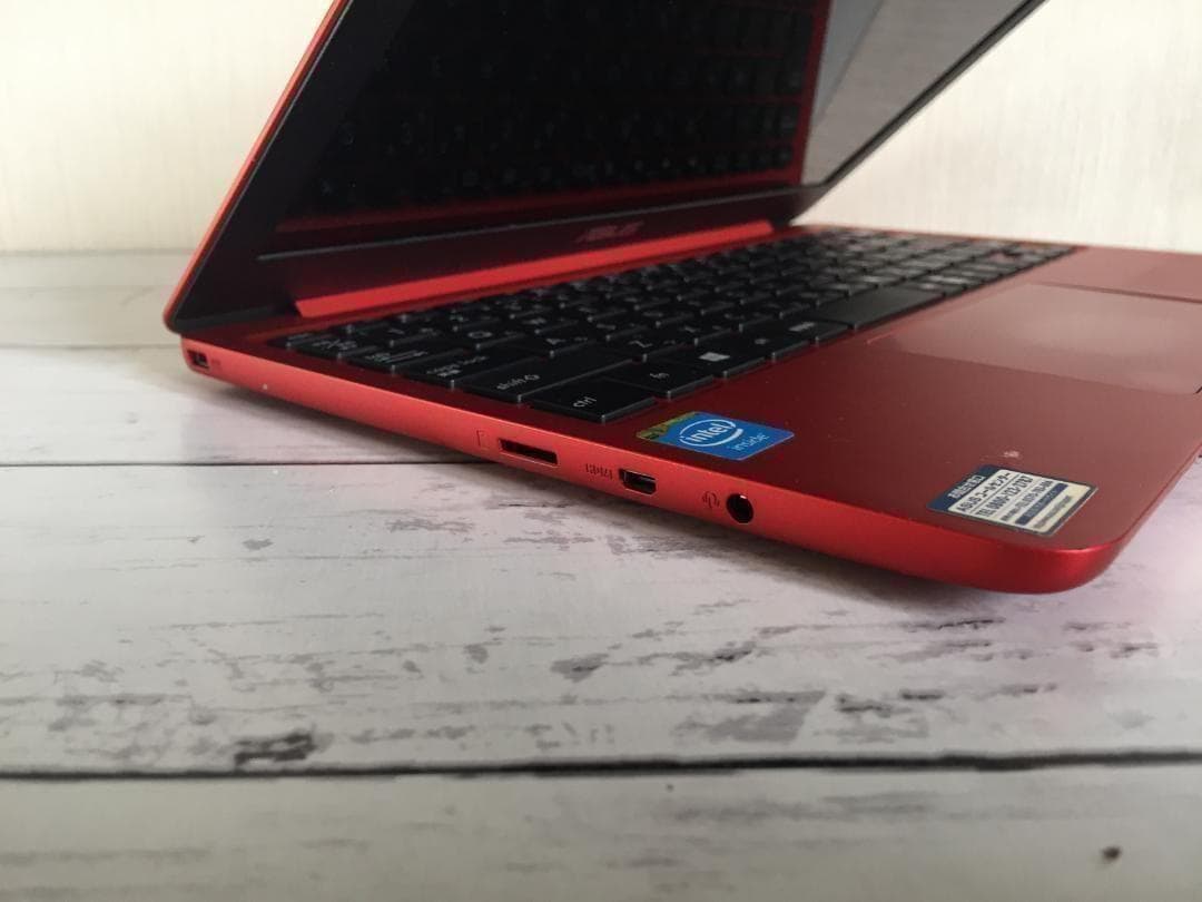 ASUS X205T 11.6型TFT 軽量・コンパクト ノートパソコン