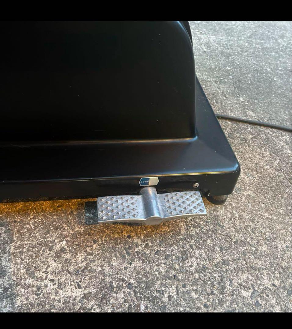 さとです【ワールドビジョンシャンプー電動椅子】