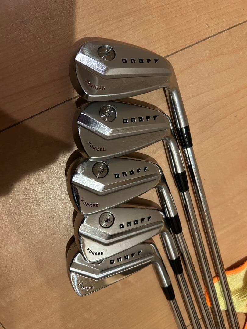 オノフクロ　アイアン　モーダス105R 2022