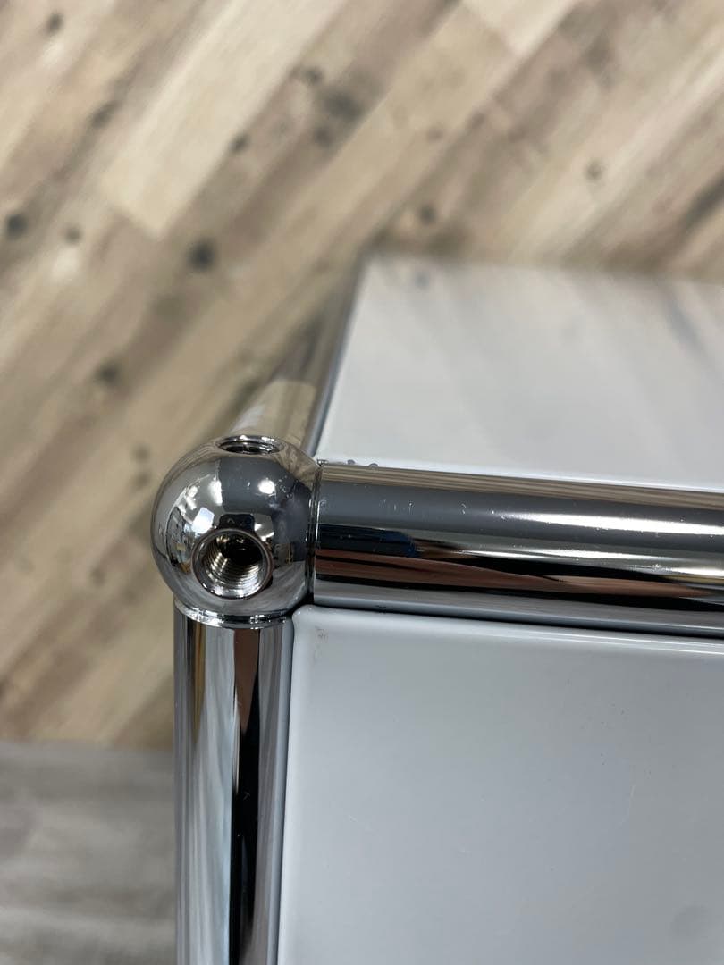 USM Haller　ハラー　1列 2段　キャビネット ライトグレー ①