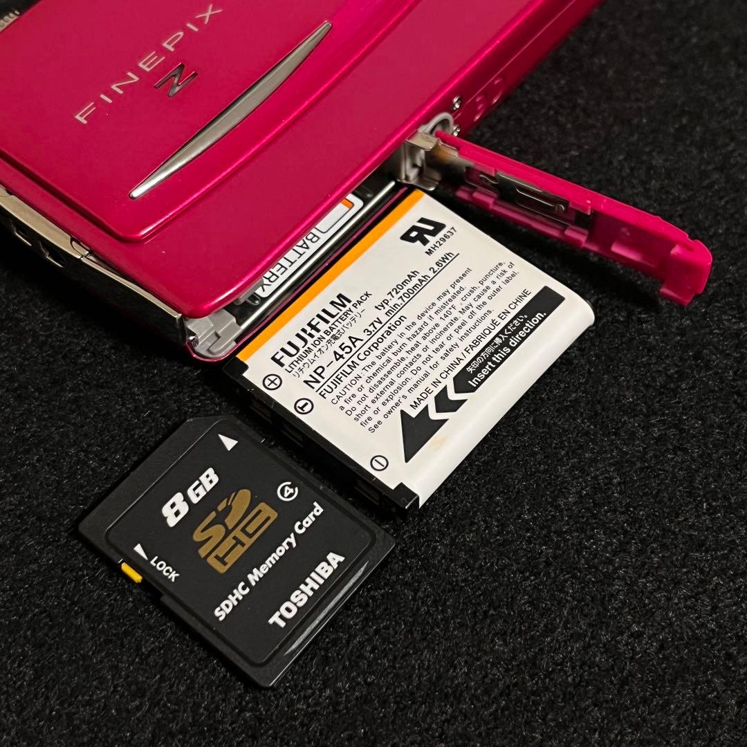 富士フイルム FUJIFILM FINEPIX Z950EXR ピンク デジカメ