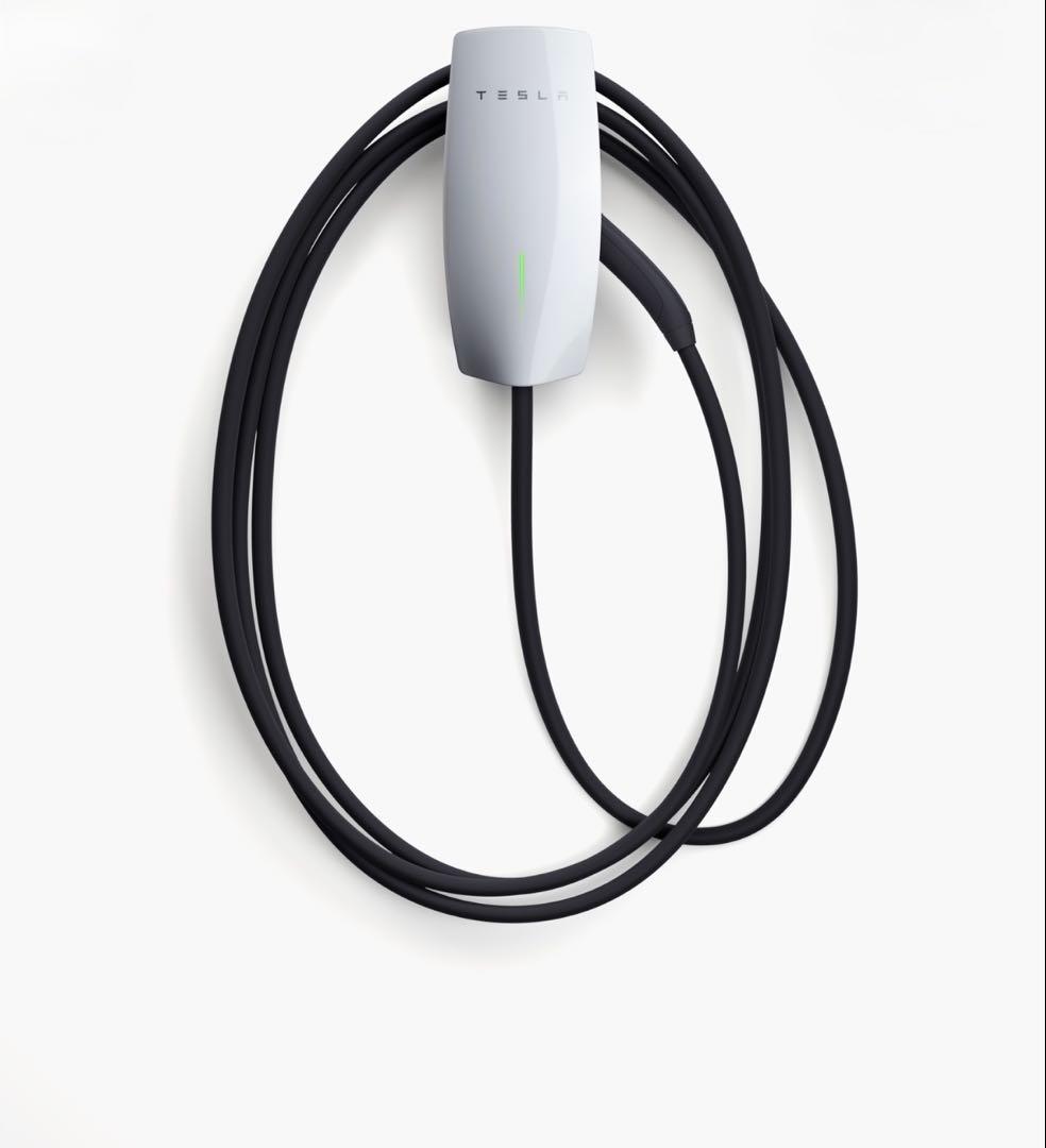 TESLA ウォールコネクター