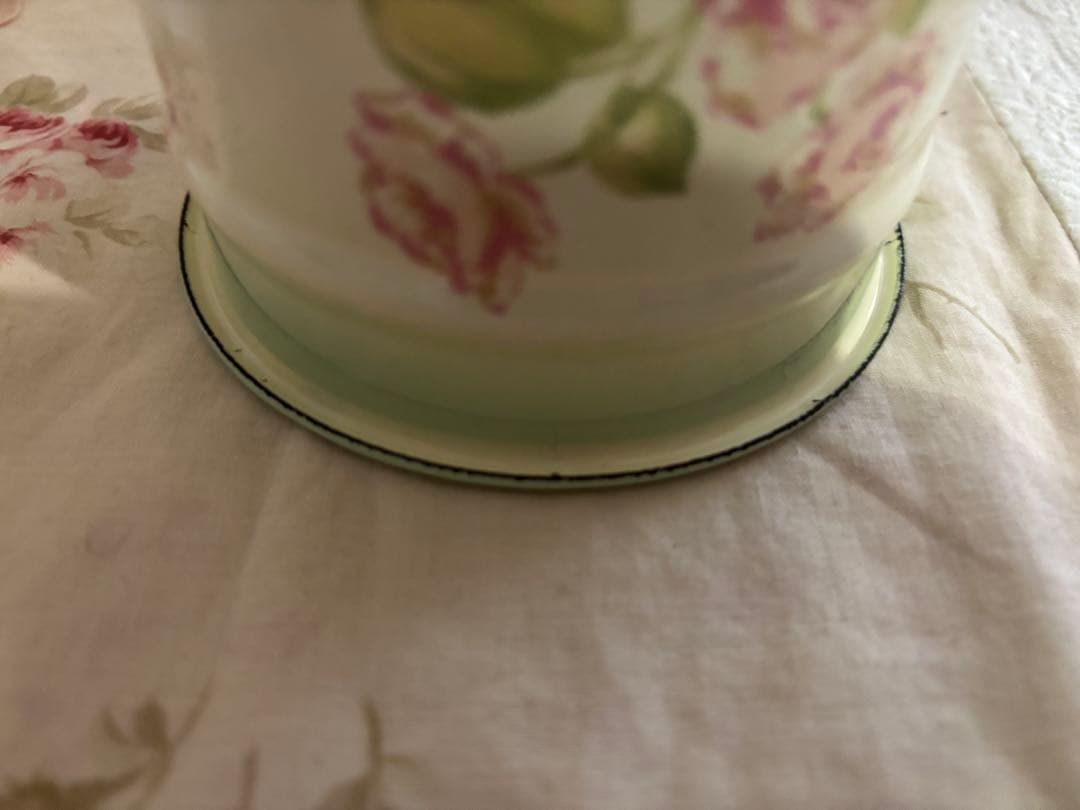 イマン　スプリングローズ　キャニスター2個セット