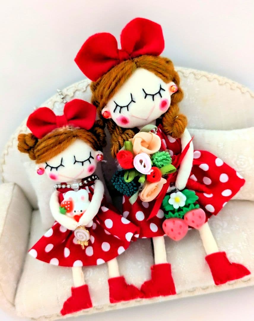 みえりん♥様 ドールチャーム バッグチャーム お人形