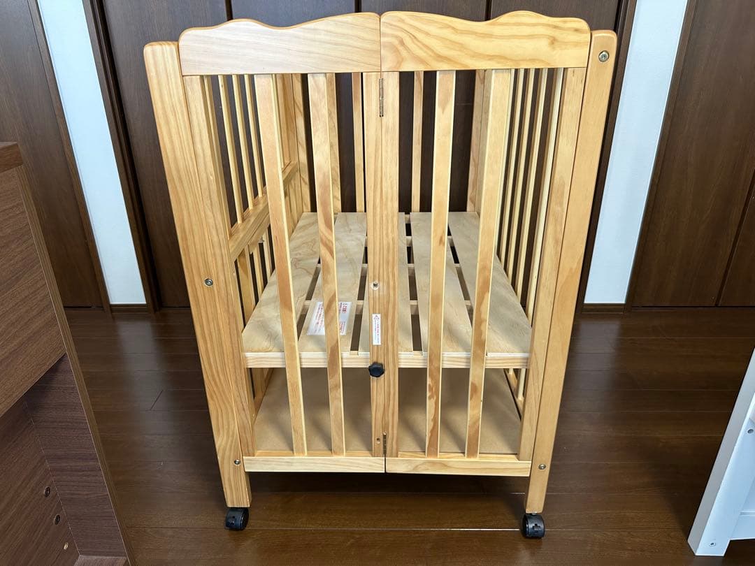パタン 折りたたみミニベビーベッド 木製 大和屋 キャスター付き 60×90cm