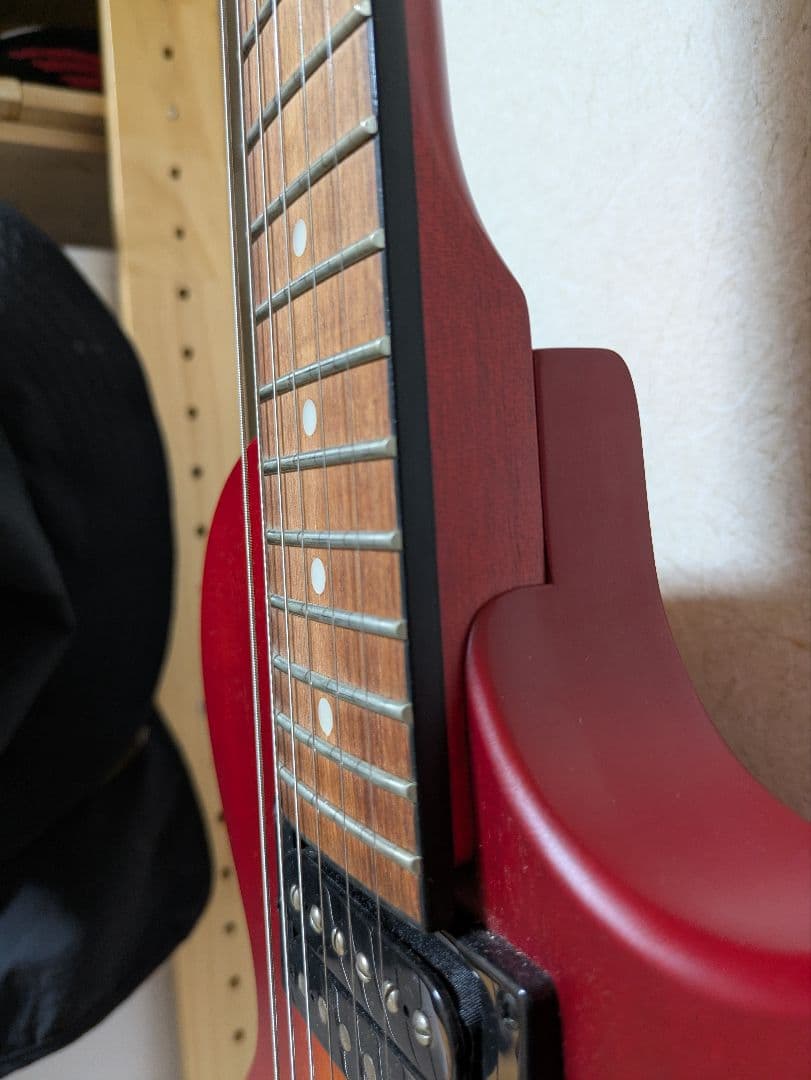 Epiphone レスポール サンバースト 新品未使用ソフトケース付き！