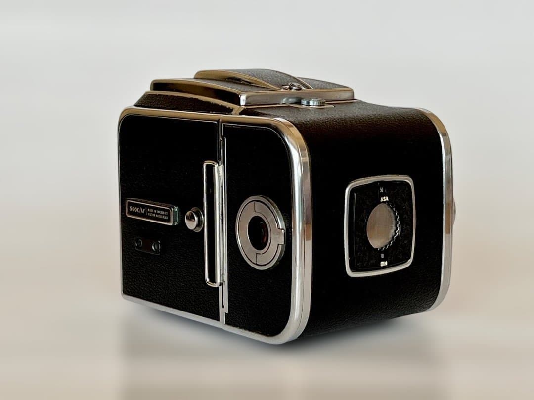 HASSELBLAD 500C/M ボディ A12マガジン ポラバック付き
