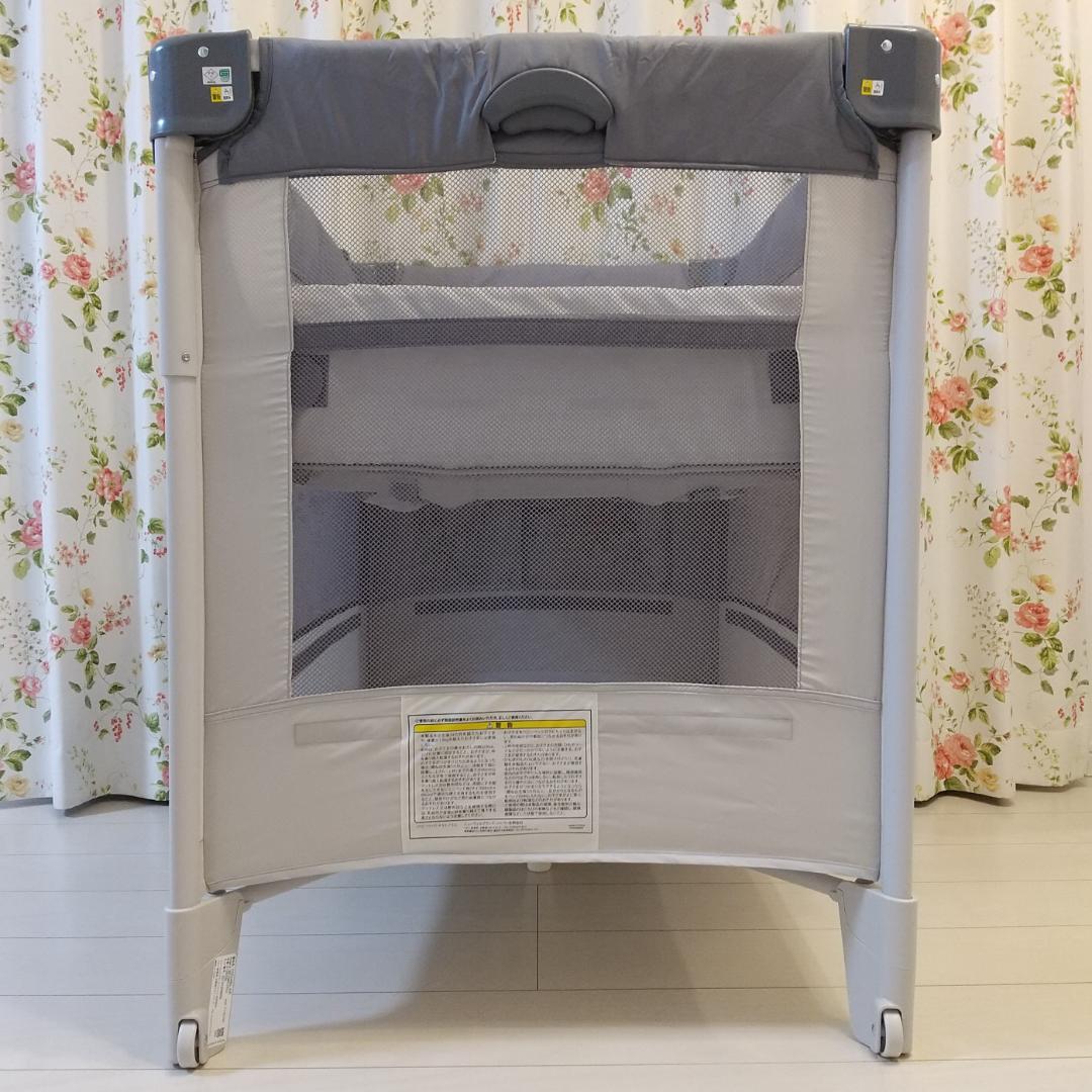 Aprica/アップリカ/ココネルエアー/ベビーベッド/グレーベアー/刺繍