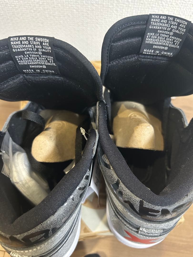 ヴ*ト様 Nike Air Jordan 1 High OG Rebellion