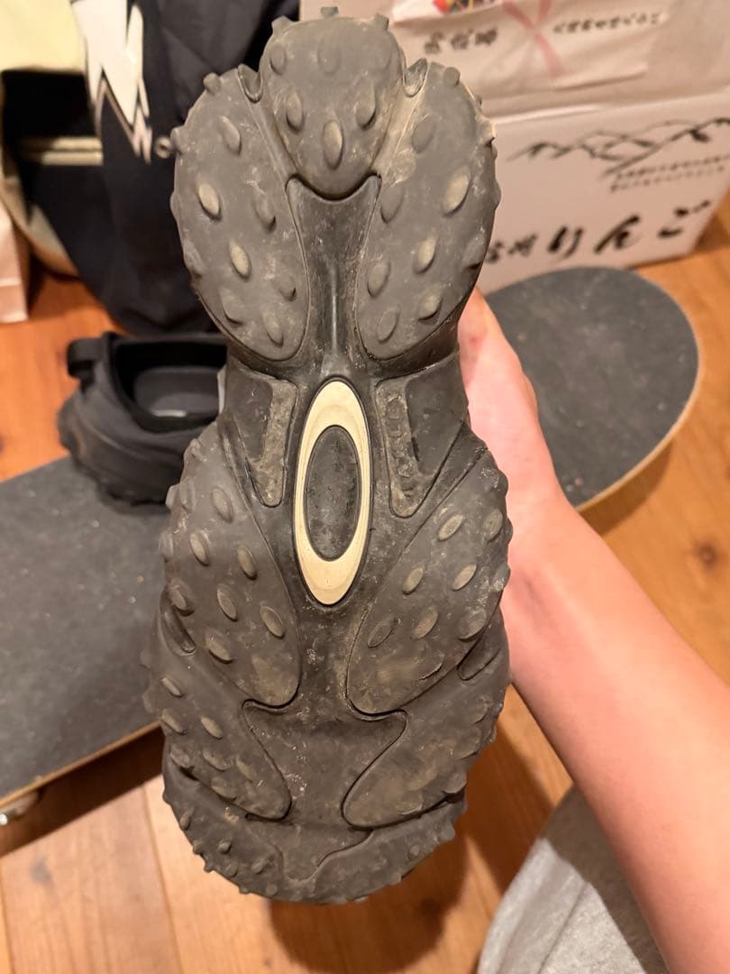 【完売品】Oakley ブラック テック イarchive y2k スニーカー