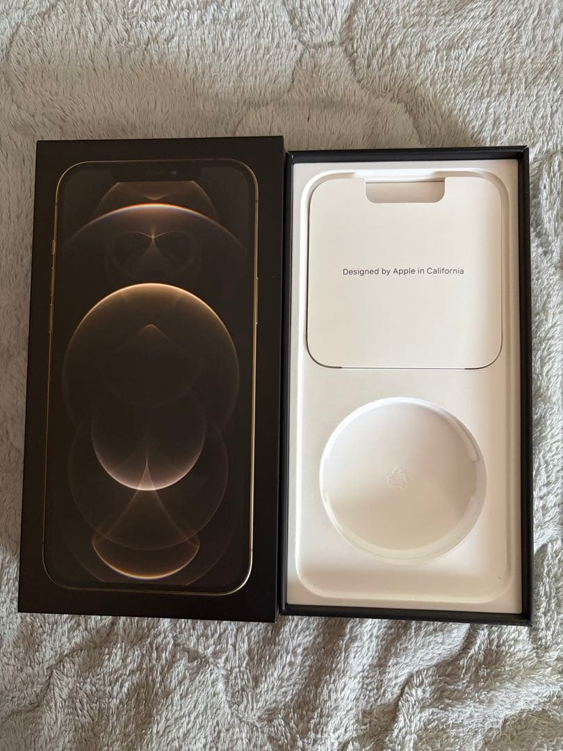 Apple iPhone 12 Pro Max256ギガ　ゴールド 本体