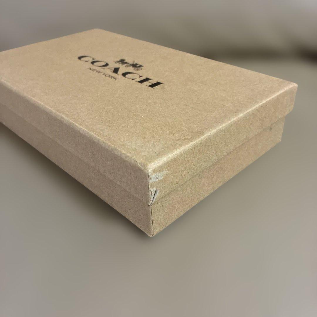 コーチ　リバーシブルベルト　新品未使用