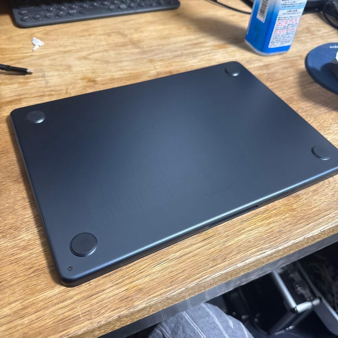 【タカヒロ】 MacBook Air M2 8G 256G