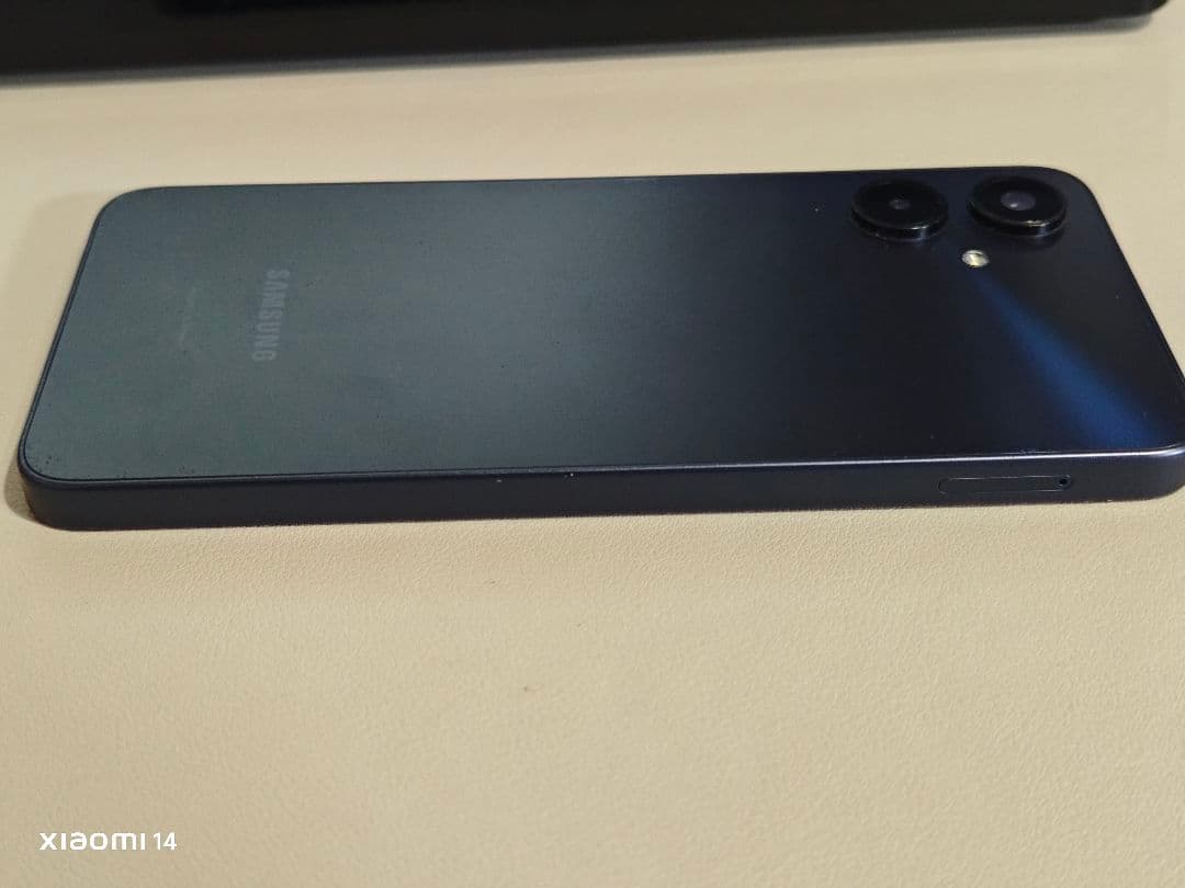 Samsung Galaxy A25 5G ブラック