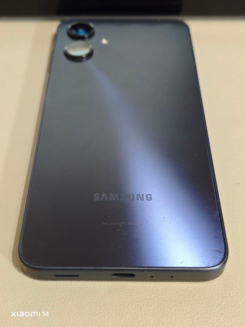 Samsung Galaxy A25 5G ブラック