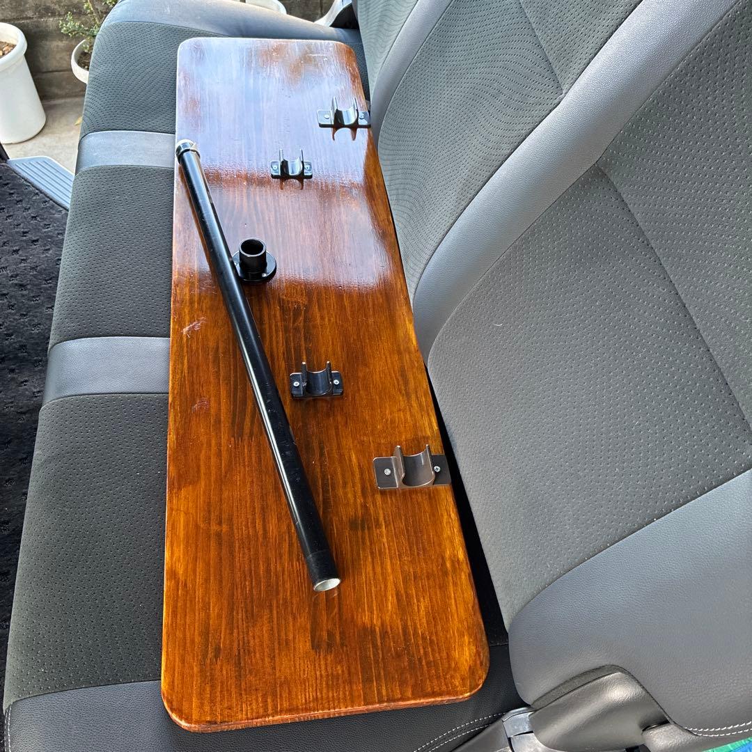 ハイエース　後部座席用木製テーブル（セカンドテーブル）