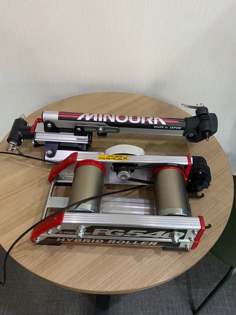 【美品】MINOURA ミノウラ FG540 HYBRIDROLLER ローラー