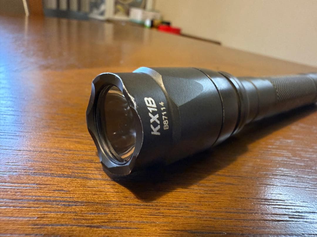 SUREFIRE E2L AA OUTDOORMAN 懐中電灯