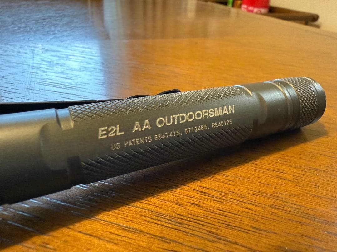 SUREFIRE E2L AA OUTDOORMAN 懐中電灯