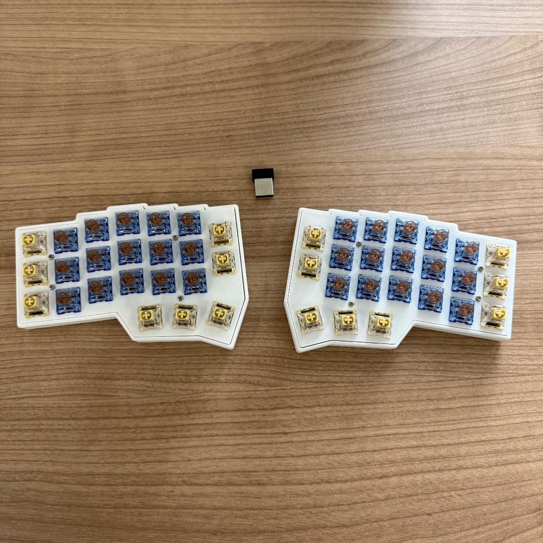 Corne v4 ワイヤレスキーボード