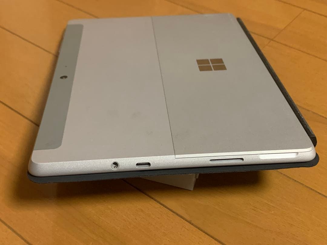 ★かじまる★Surface Go1824Windows 10Pro 中古品