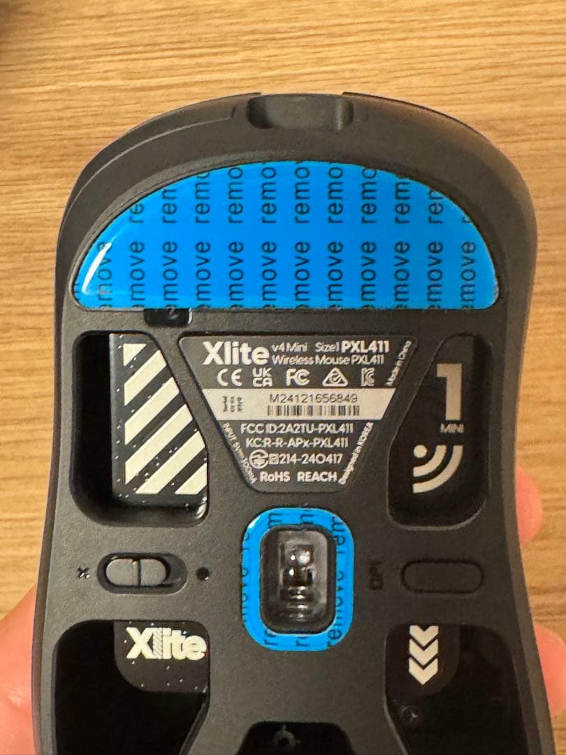 Pulsar Xlight v4 mini マウス パルサー