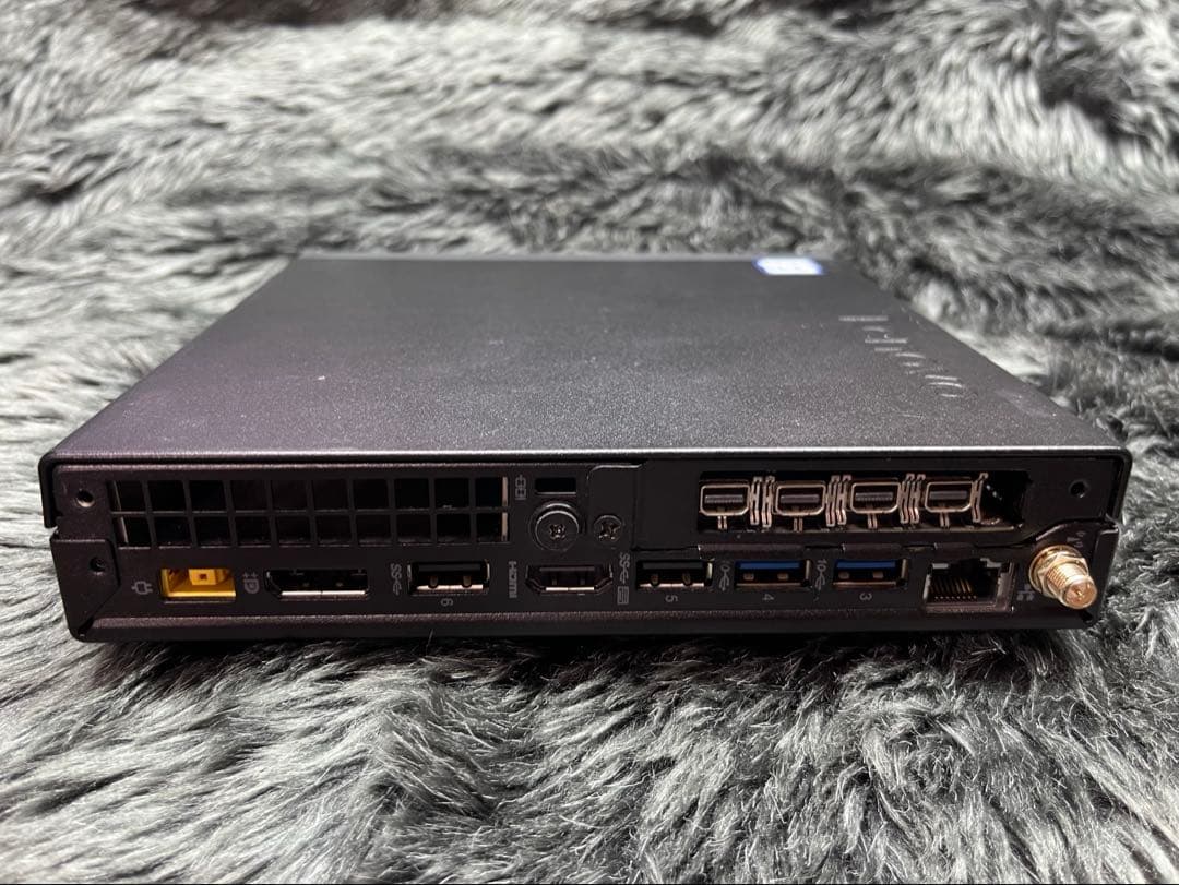 Lenovo ThinkCentre M720q グラボ増設済み